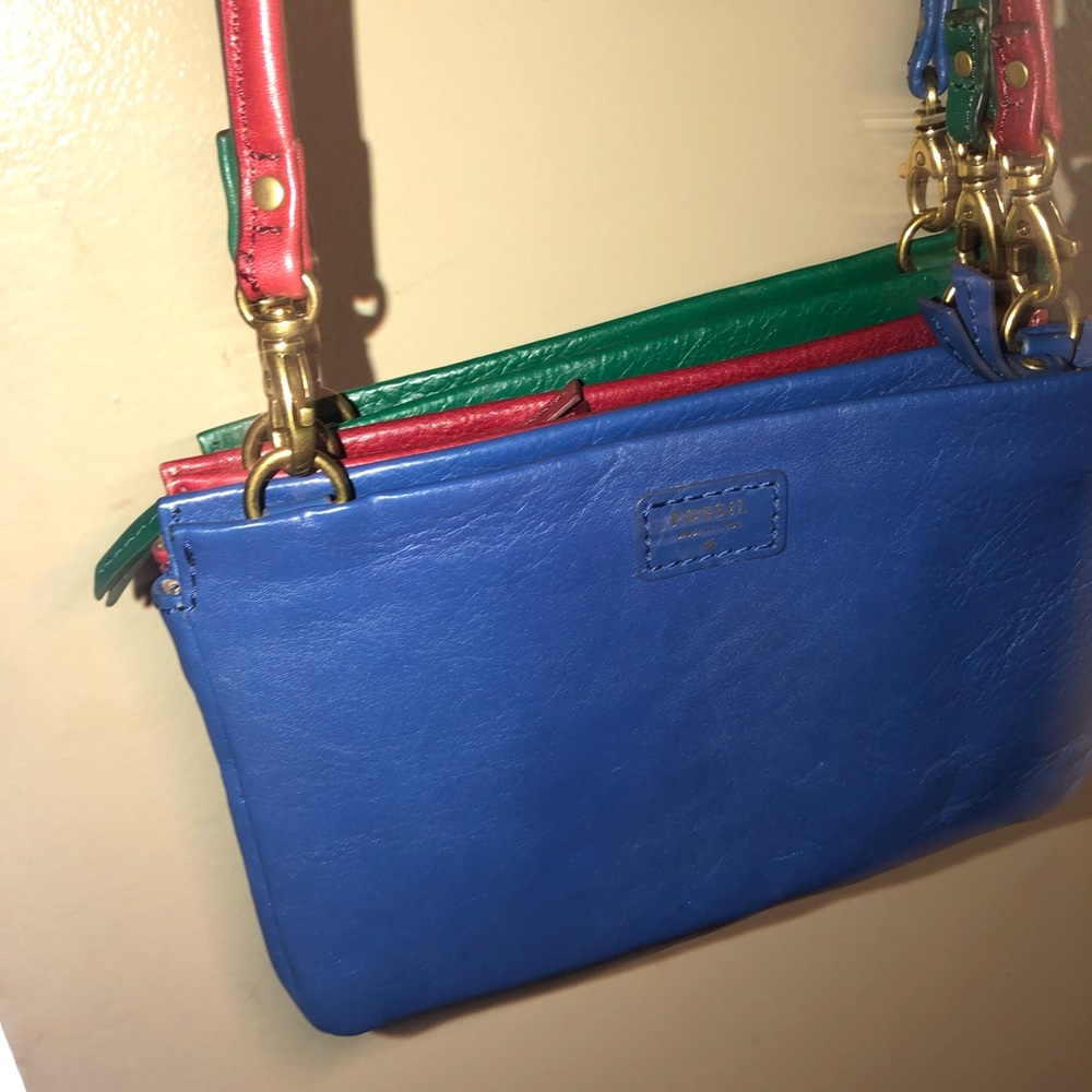 Fossil crossbody bags. Blue. Green. Red.